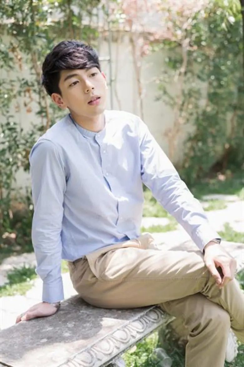 จากหนุ่มขายไอติมผู้โด่งดังในโซเชียล “อัพ” ประเดิมบทผู้จัดการร้านกาแฟ