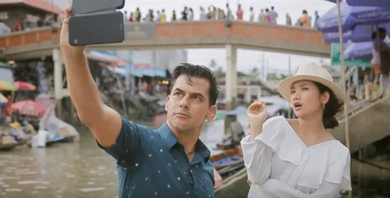 ทีวีไกด์: รายการ "หลงรักยิ้ม" คิดถึงการเดินทางครั้งเก่า กับฝรั่งหัวใจไทย “แดเนียล เฟรเซอร์” ในรายการหลงรักยิ้ม