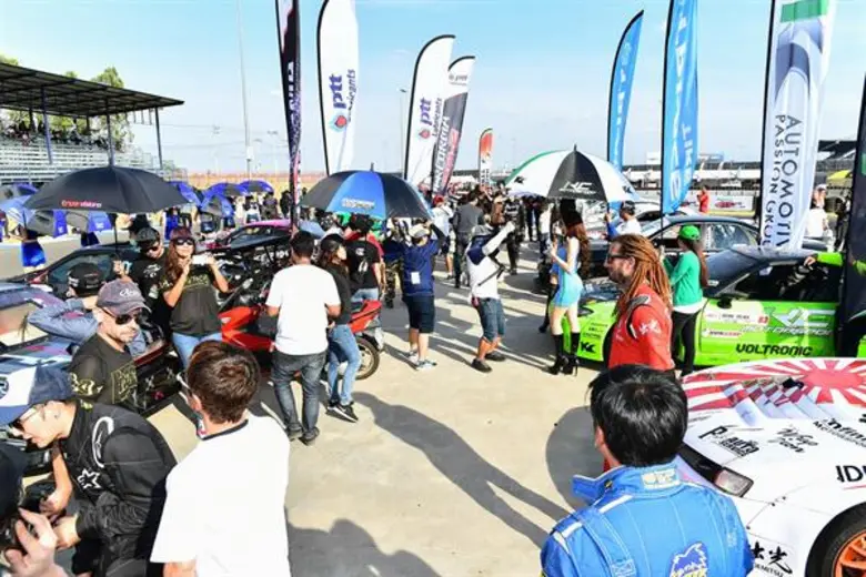 “พีทีที สเตชั่น บีอาร์ไอซี ดริฟต์ แอ็ทแท็ค 2018” ดวลยิ่งใหญ่ “ชาร์ลส์” นักขับฮ่องกงกระชากตำแหน่ง “ดริฟต์ก๊อด” จากไทย