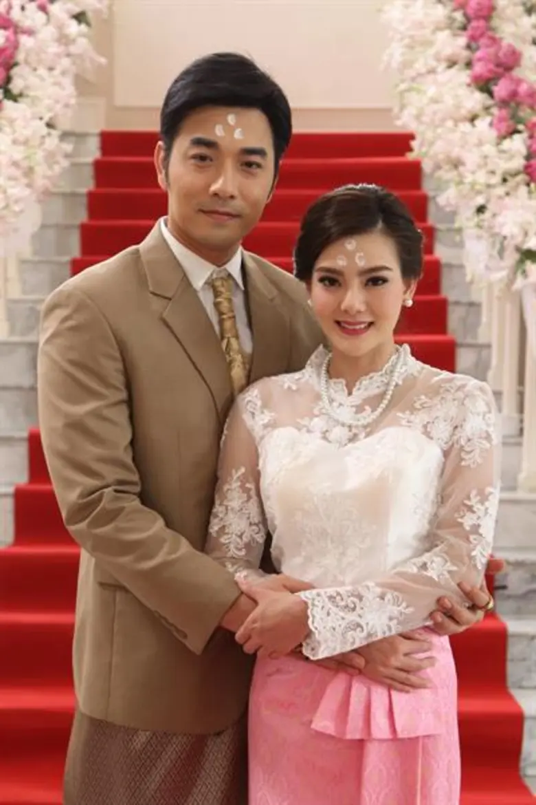 “ดิว” ออดอ้อนเก่ง “เจมส์” เคลิ้ม ยอมเข้าห้องหอ