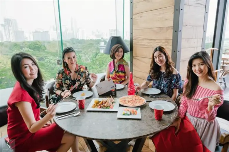 ภาพข่าว: เคทีซีเอาใจสมาชิกบัตรนักเที่ยว จัดแคมเปญเด็ด “กินพักเที่ยว เปรี้ยวยกแก๊ง 2018”