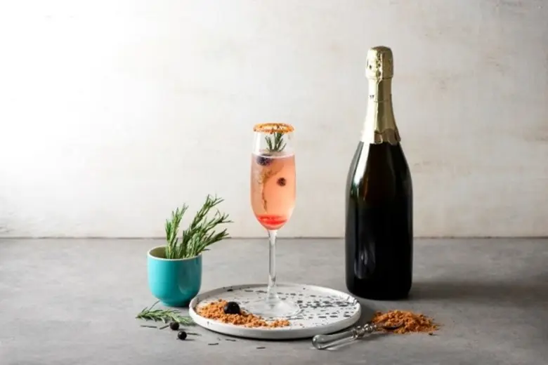 เติมวันของคุณให้สดชื่นด้วยเครื่องดื่มจากผ...