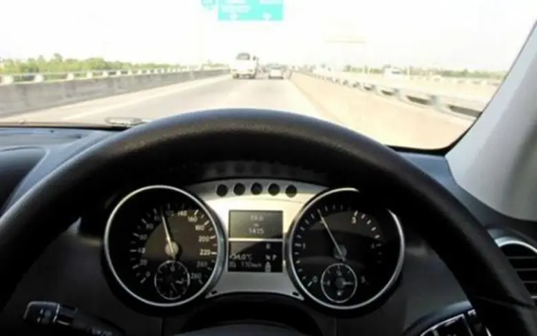 ไลฟ์สไตล์ชีวิตและการเดินทางคนกรุงเทพฯและเ...