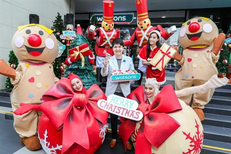 คุณแพท นวลพรรณ ชัยนาม ผู้อำนวยการฝ่ายการต...