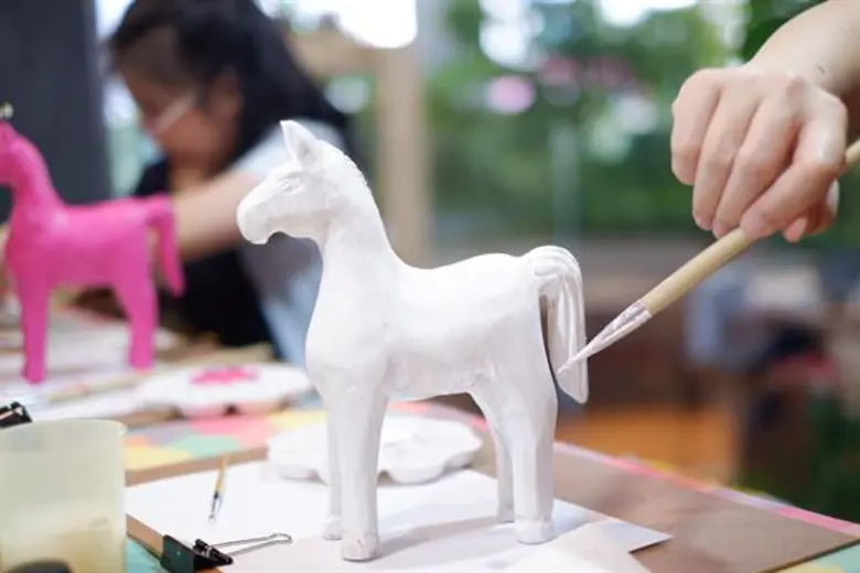 เอาใจคนรักงานศิลปะ กับ CHANON Wake Shop ด้วยเวิร์คช็อป ม้าไม้สุดเก๋ พร้อมแฮชแท็ก “คุณม้ามั๊ย”