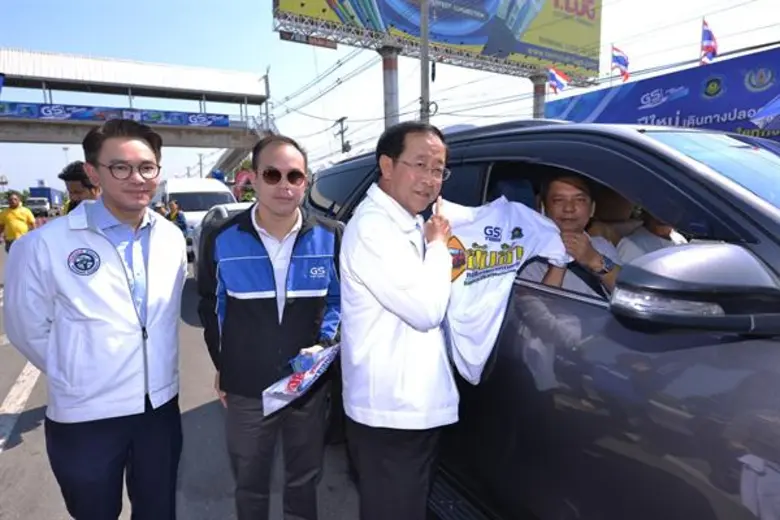 คค.สานต่อแผนเดินทางปลอดภัยปีใหม่มุ่งลดอันดับโลกด้านการสูญเสียบนถนน