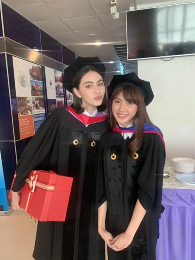 วันนี้เราขอย้อนแสดงความยินดีๆๆๆ แบบสุดๆๆๆ...