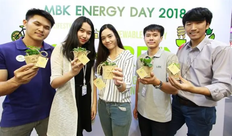 เอ็ม บี เค เซ็นเตอร์ ชูกลยุทธ์ GO GREEN “ศูนย์การค้าเป็นมิตรกับสิ่งแวดล้อม” ผนึกกำลัง “พนักงาน-ร้านค้า” สร้างสังคม อุดมกรีน