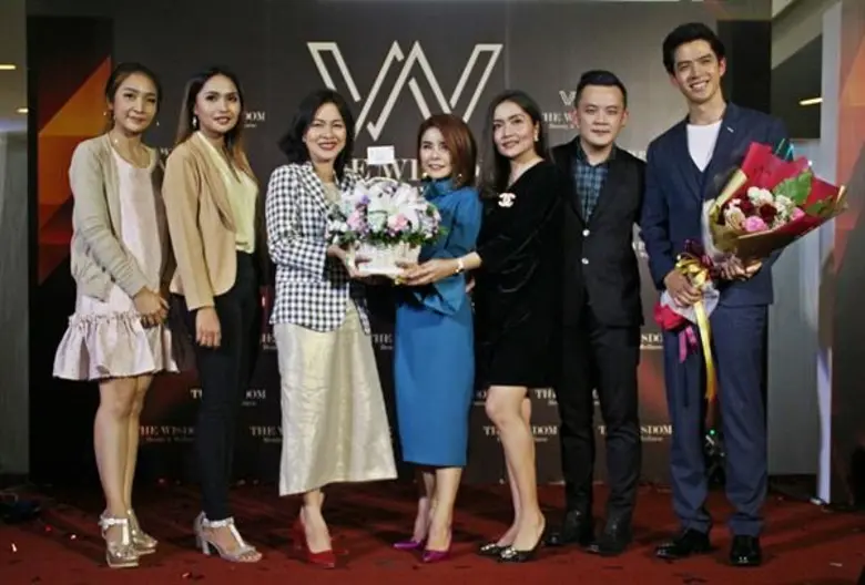 นางสาวจรูญรัตน์ สาลี ผู้จัดการทั่วไป บริษ...