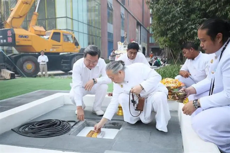 พิธีบวงสรวงตั้งศาลพระพรหม เพื่อเสริมสิริมงคล ศูนย์การค้า เดอะ มาร์เก็ต แบงคอก พร้อมเปิดบริการ 14 กุมภาพันธ์ 2562