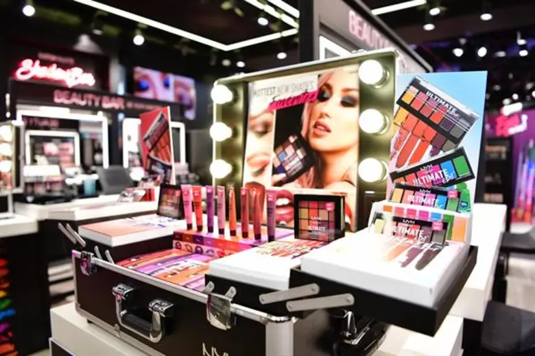 NYX Professional Makeup เปิดศักราชใหม่เปิดตัวพาเลทและลิปสุดแซ่บเอาใจเมคอัพจังกี้สายเปรี้ยว ดึงคริส-พลอย หอวัง นำเทรนด์เมคอัพสุดฮอตในงาน NYX EYES AM BACK