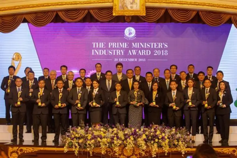 5 บริษัทในเครือเอสซีจี ร่วมคว้า 4 ประเภท “รางวัลอุตสาหกรรมดีเด่น ประจำปี 2561” สร้างสรรค์ตัวอย่างการพัฒนาประเทศ ให้ก้าวหน้าอย่างเข้มแข็งและยั่งยืน