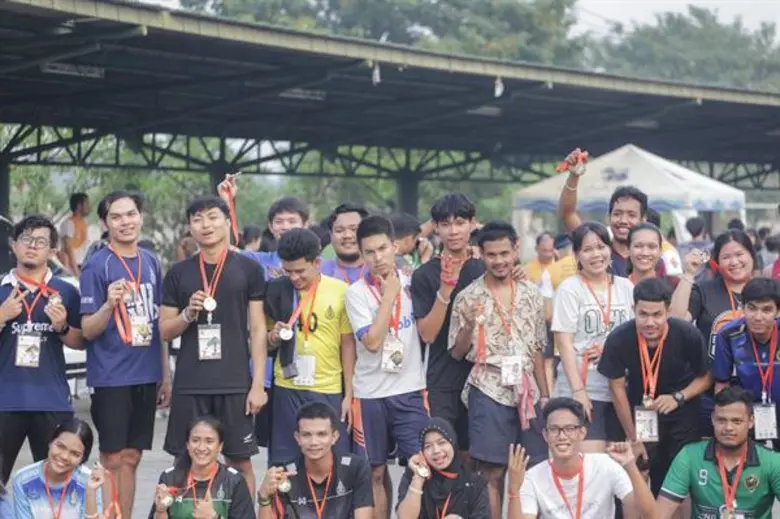 ผ่านไปอีกครั้งแล้วกับการแข่งขันกีฬาประเพณ...