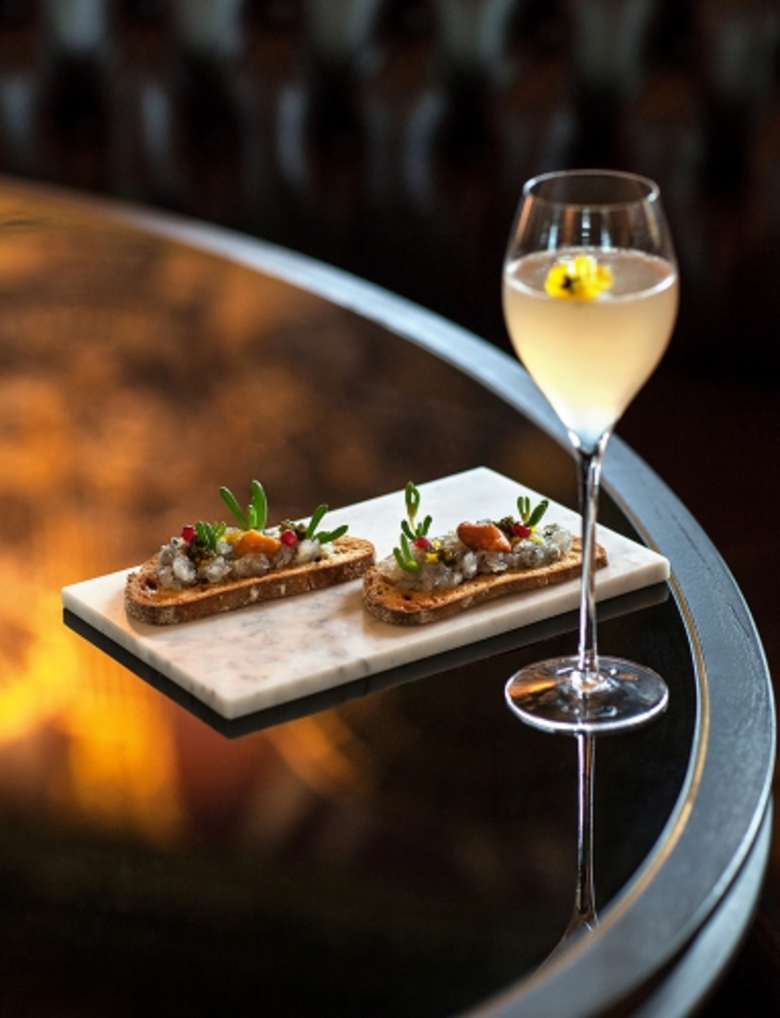 เปิดมุมมองใหม่ให้นักท่องราตรีกับยามค่ำคืน...