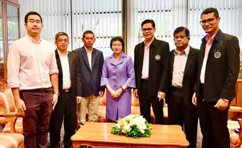 นางสาวจูอะดี พงศ์มณีรัตน์ เลขาธิการสำนักง...