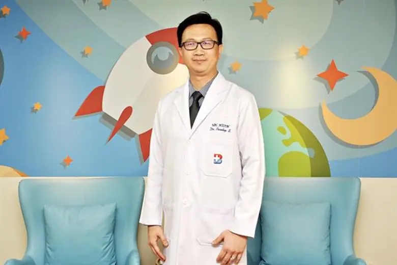 กุมารแพทย์แนะเทคนิคพ่อแม่ 4.0 เลี้ยงลูกยุคดิจิทัล สมองดี โตไปไม่ติดจอ