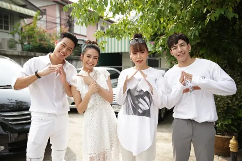 เจ เอส แอล ถือฤกษ์ดี บวงสรวงใหญ่ละครเวทีรื่นอารมณ์ผสมอลเวง“บ้านเรือนเคียงกัน สุนทราภรณ์ เดอะมิวสิคัล” ร่วมด้วยนักแสดงคับคั่ง