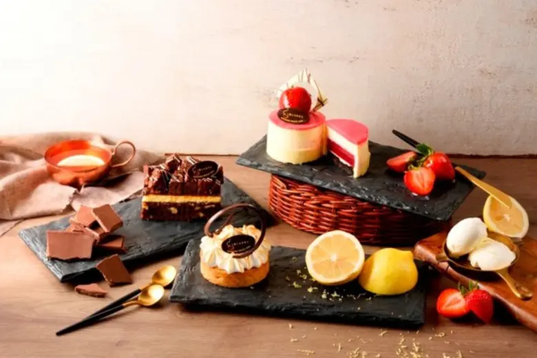 ที แอท ล็อบบี้ ชั้น 1 โรงแรมปทุมวัน ปริ๊น...