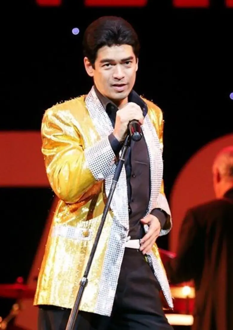 คอนเสิร์ต “King of Rock n' Roll” Elvis Presley เมื่อราชาเพลงร็อค แอนด์ โรลล์ ถูกปลุกขึ้นมาวาดลวดลายบนเวทีศาลาเฉลิมกรุงอีกครั้ง พบกับการรวมตัวของเอลวิสชั้นแนวหน้าของเมืองไทย