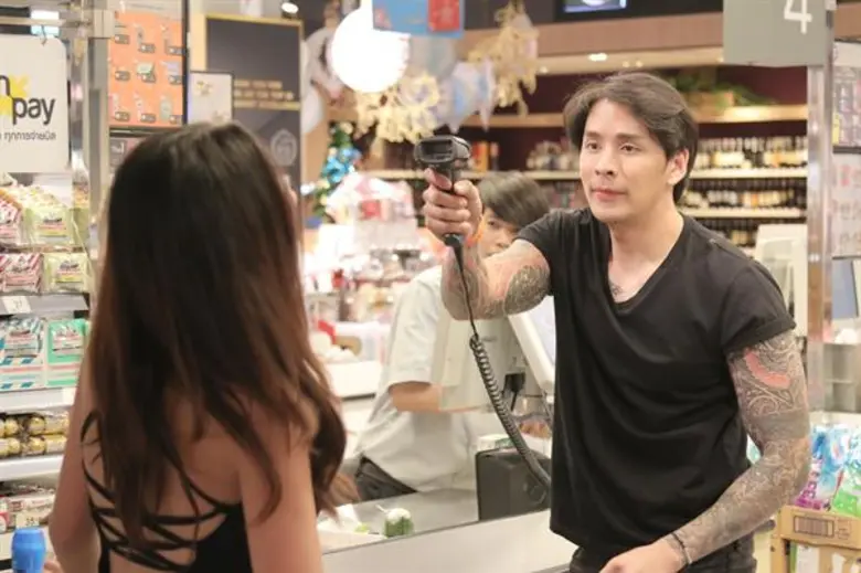 สยบ! จริงหรือ "แทค ภรัณยู"  ย่องเงียบ รุกจีบสาว