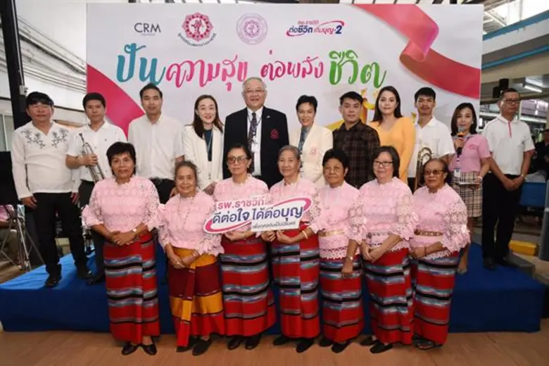 นพ.มานัส โพธาภรณ์ ผู้อำนวยการโรงพยาบาล นา...