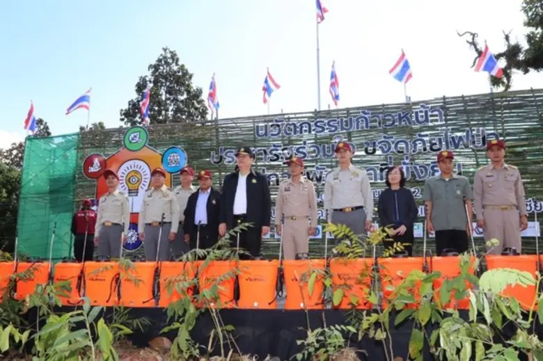 รัฐบาล โดย ทส. ผนึกกำลังเครือข่ายไฟป่า เปิดตัวชิงเผาโดยใช้โดรน