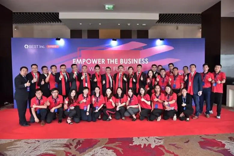เบสท์ เอ็กซ์เพรสฉลองการเปิดตัวบริการรับส่งพัสดุในประเทศไทย