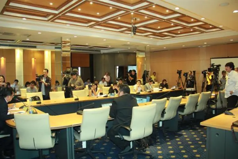 การขับเคลื่อนยุทธศาสตร์ยางพาราระยะ 20 ปี (พ.ศ. 2560-2579) "ยกระดับอุตสาหกรรมยางพาราไทยก้าวสู่ Thailand 4.0 อย่างยั่งยืน"