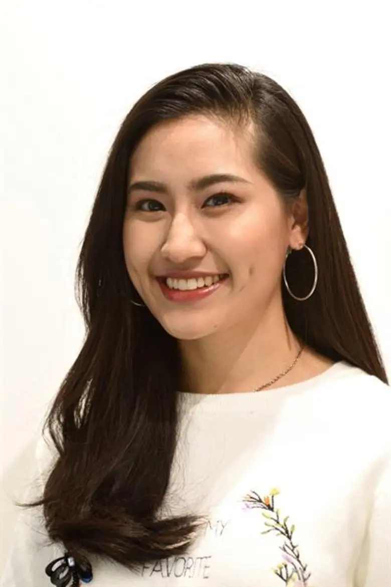 ปีใหม่นี้มาปั๊วะ! ปัง! กับสองลุคแต่งหน้ารับปี 2019 จาก @cosme store