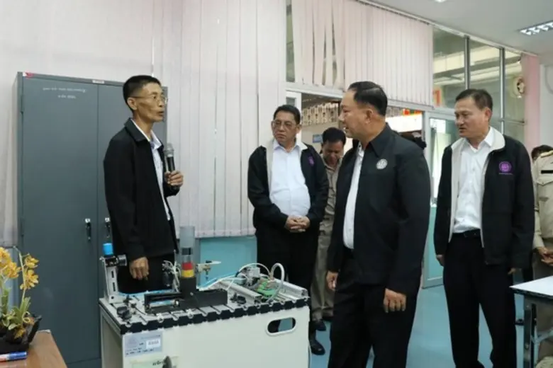 ก.แรงงาน ลงพื้นที่ จ.ลำปาง ติดตามการขับเค...