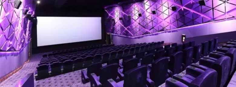 จะมาเดี่ยวหรือคู่ ก็ดูหนังหรูได้ที่ emquatier cinema