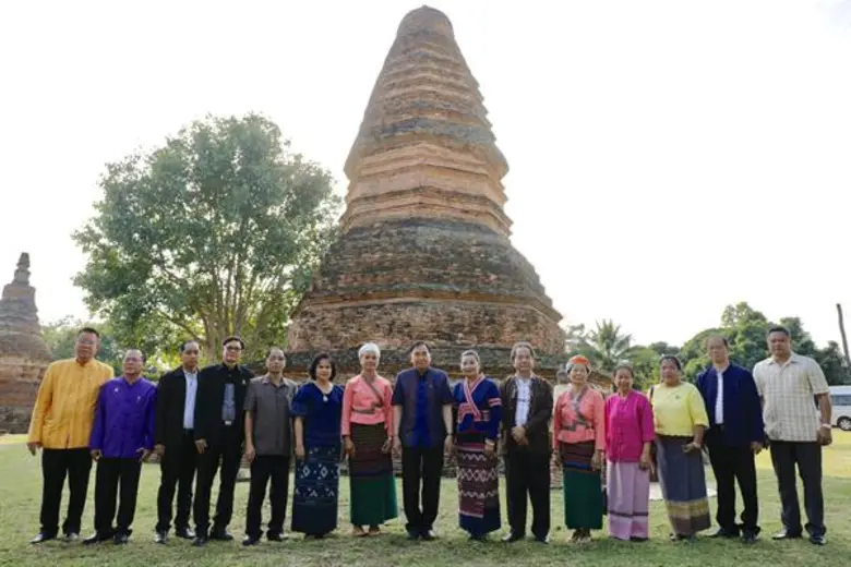 ครม.รับทราบแนวทางพัฒนาภาคเหนือตอนบน 1 ยกระดับแหล่งเรียนรู้ทางวัฒนธรรมล้านนาสู่ระดับนานาชาติ เสนอ “เมืองเชียงใหม่” ขึ้นทะเบียนเป็นมรดกโลกทางวัฒนธรรมของยูเนสโกในปี 2563