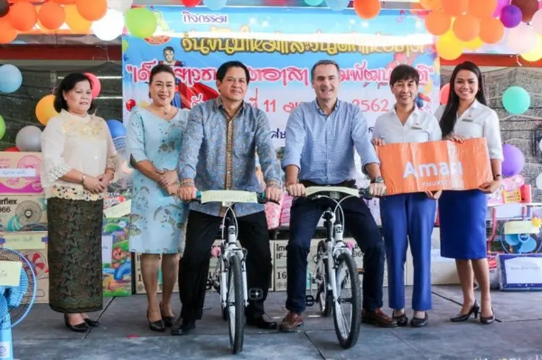 คณะผู้บริหารโรงแรมอมารี ภูเก็ต นำโดย ริชา...