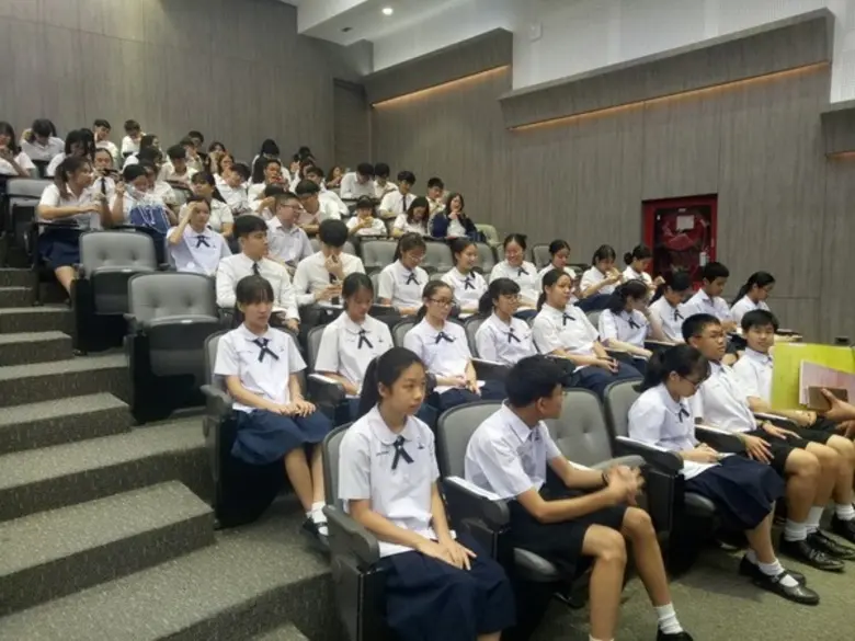 ดร.สุวิทย์ฯ ร่วมงาน วันครู จุฬาฯ ประจำปี 2562 พร้อมกล่าวบรรยาย “วันข้างหน้าของวิชาชีพครู”