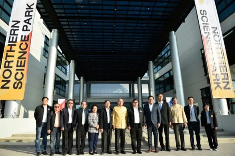 ดร.สุวิทย์ เมษินทรีย์ รัฐมนตรีว่าการกระทร...