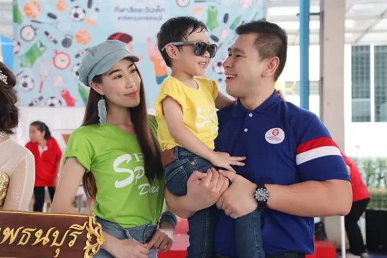 'รองดราฟ’ นำชาวสาธิตกรุงเทพธนบุรี ร่วมกิจกรรมวันเด็กแห่งชาติและแข่งกีฬาสี