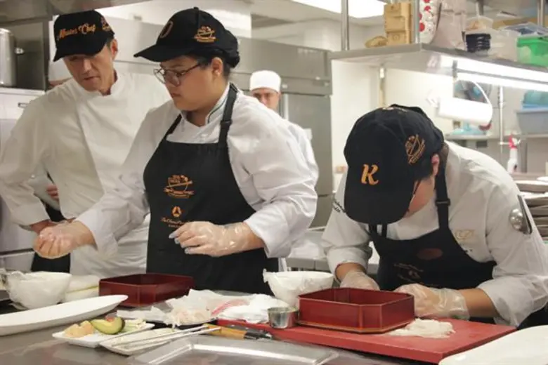 โรงแรม ดิ โอกุระ เพรสทีจ กรุงเทพฯ ประกาศรับสมัครนิสิต นักศึกษา เข้าร่วมแข่งขันทำอาหาร ชิงทุนศึกษาดูงานที่ โรงแรม โฮเทล โอกุระ อัมสเตอร์ดัม