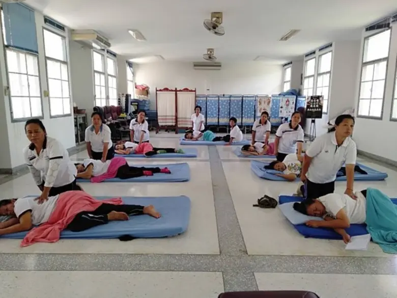 พัฒนาฝีมือพะเยาฝึกหมอนวดพิการนวดบรรเทาอาการปวดเมื่อย เพื่อทดสอบมาตรฐานฯ ระดับ 2