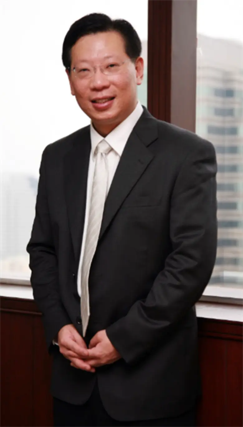 นายวิศิษฐ์ องค์พิพัฒนกุล กรรมการผู้จัดการ...