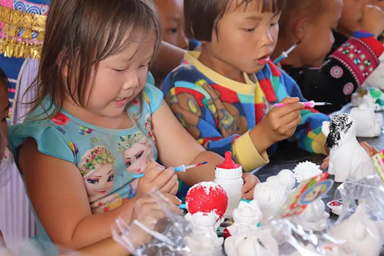 มิสม้งไทยแลนด์ จิตอาสา ปันน้ำใจ ไร้พรมแดน