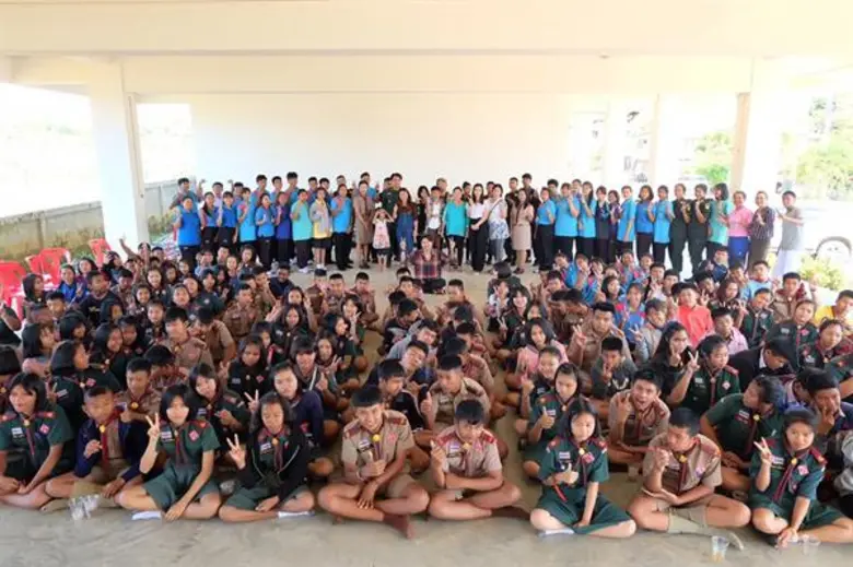 ถือว่าเป็นอีกหนึ่งศิลปินที่ถึงแม้ว่าจะมาต...