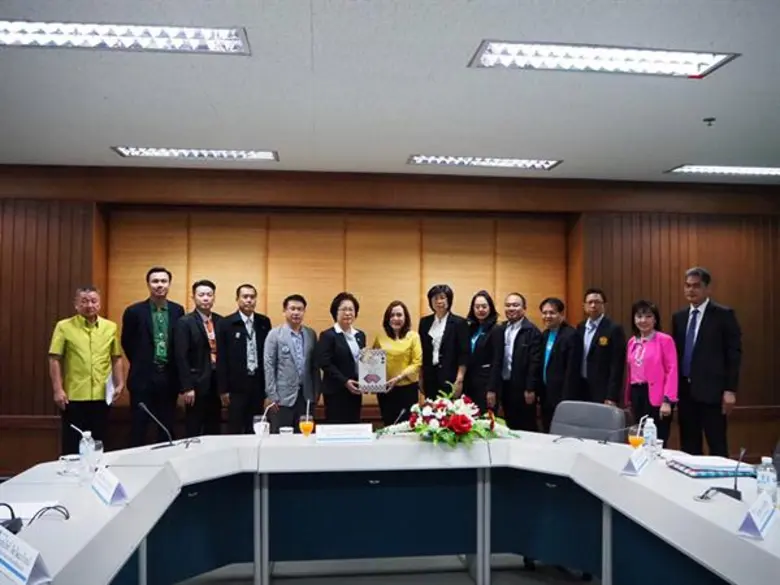 นางสาววิไล ตันตินันท์ธนา ผู้ตรวจราชการกระ...