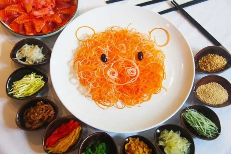 อิ่มอร่อยต้อนรับปีหมูทองตลอดเดือนกุมภาพัน...