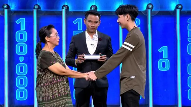 ทีวีไกด์: รายการ “The Wall กำแพงพลิกชีวิต” “2แม่ลูก” ขอโอกาสพลิกชีวิต หวังนำเงินจาก “The Wall” ไปล้างหนี้