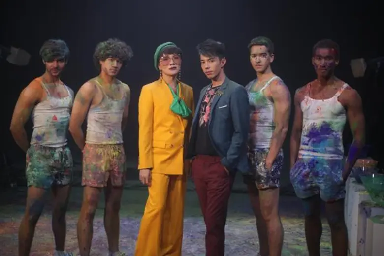 ซอนย่า และณัฐ ประกอบสันติสุข ร่วมตัดสินรันเวย์สีรุ้ง Genie ฟาดชนะเรียบ ส่ง Silver Sonic กลับบ้าน