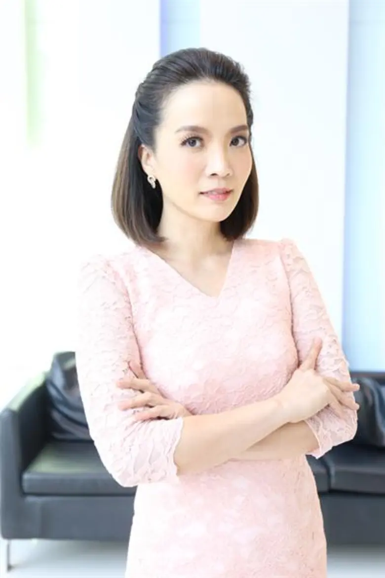 เป็นอีกหนึ่งสาวที่เกิดในปีชงร่วมกับปีหมูท...