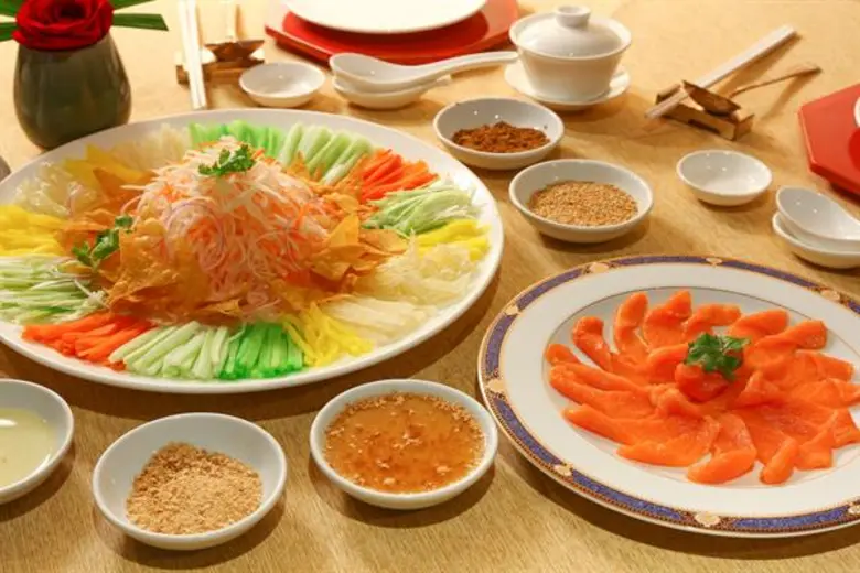 ฉลองตรุษจีนปีหมูทอง