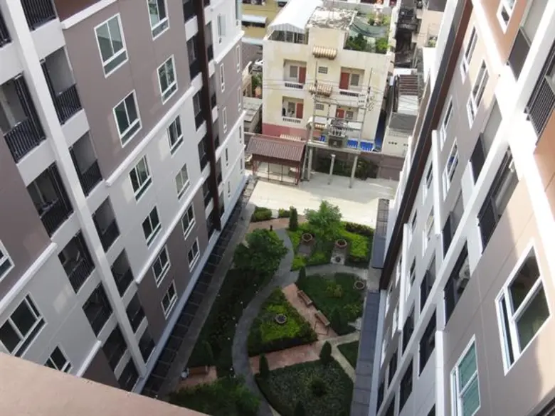 ดร.พัฒน สุวรรณสัมฤทธิ์ สถาปนิกชื่อดัง ด้านรับออกแบบคอนโดมิเนียม ประเภทกลุ่มอาคาร ยื่นทำรายงานประเมินผลกระทบสิ่งแวดล้อม (EIA) พร้อมพบกับท่านในงาน DESIGNERS’ FESTIVAL 19