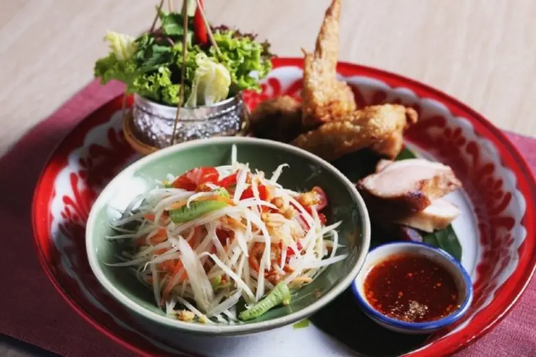 ชวนชิมอาหารไทยสไตล์อีสาน ในเทศกาลอาหารไทย 4 ภาค ณ ห้องอาหารธาราทอง