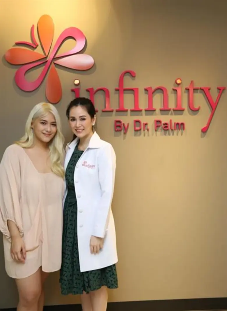 เซเลบสุดฮอต เพ็บ ให้คุณหมอปาล์ม หมอน่องเทพ ดูแลเรียวขา